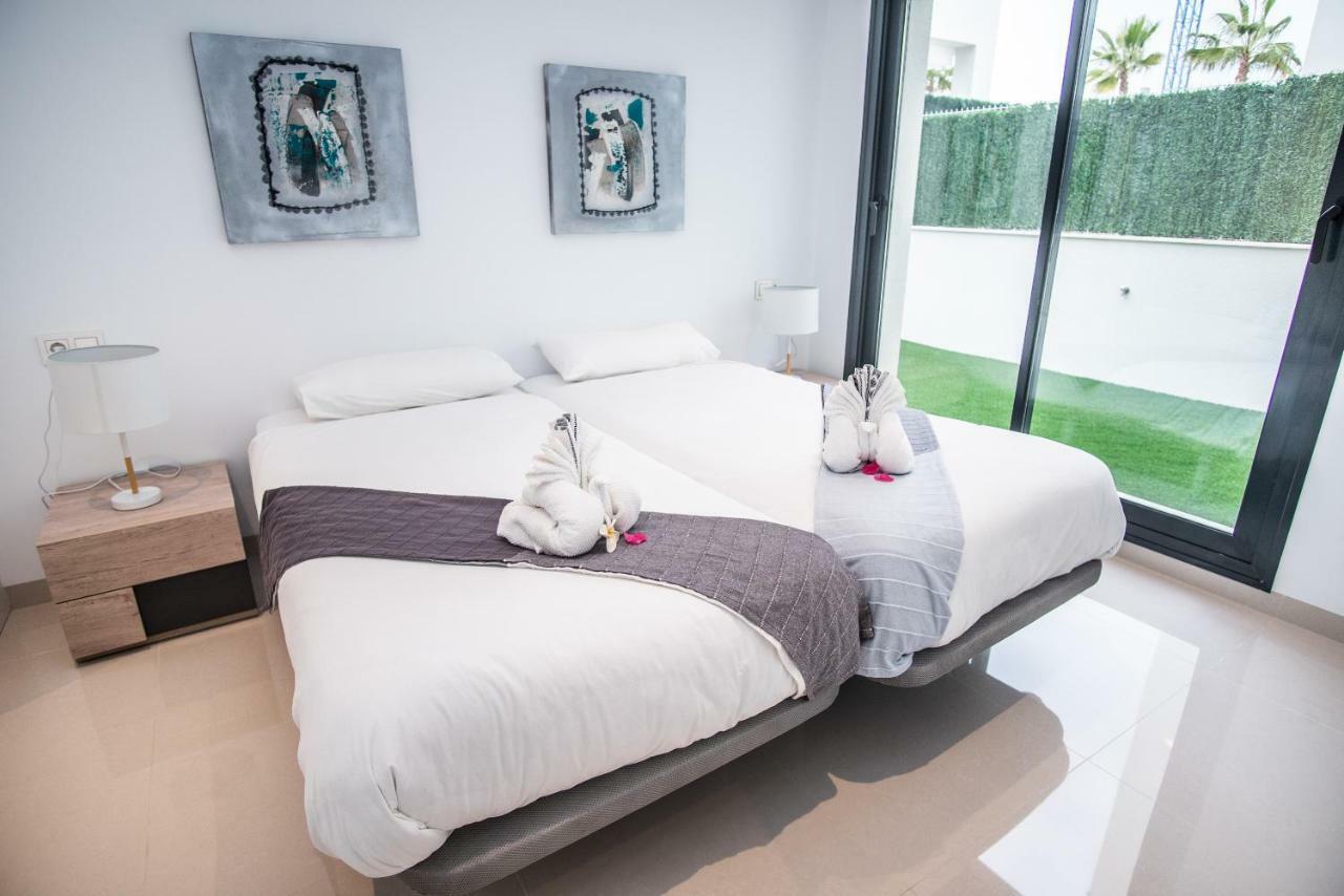 Villa Deluxe La Marina Beach Аликанте Екстериор снимка