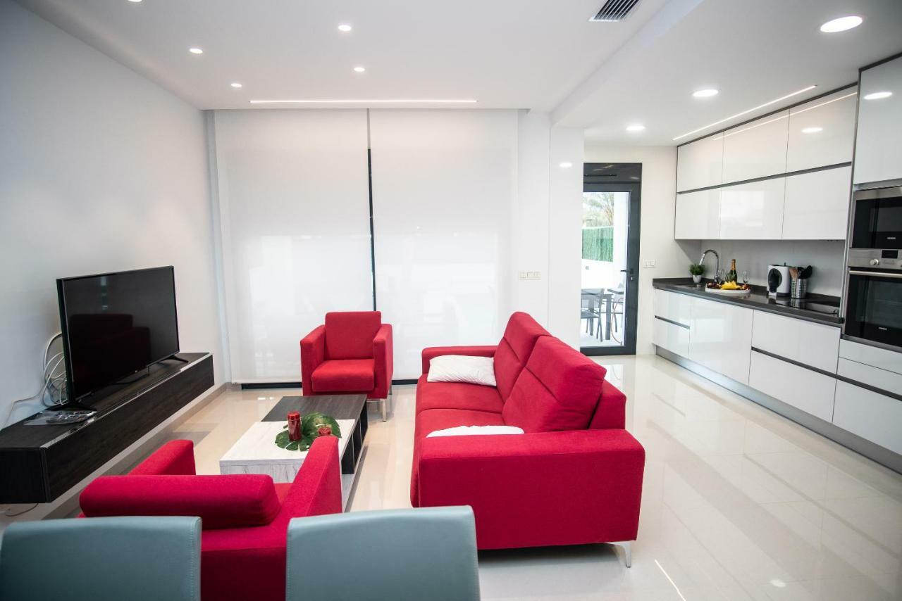 Villa Deluxe La Marina Beach Аликанте Екстериор снимка